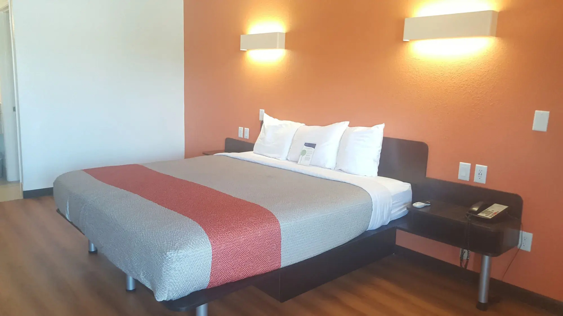 Motel 6 Columbus, OH - OSU