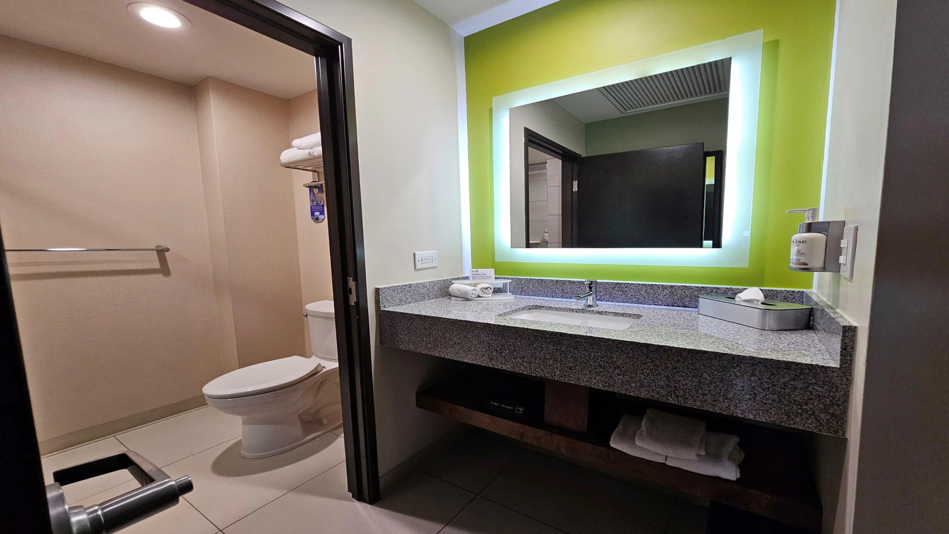 Holiday Inn Express & Suites Mexicali by IHG