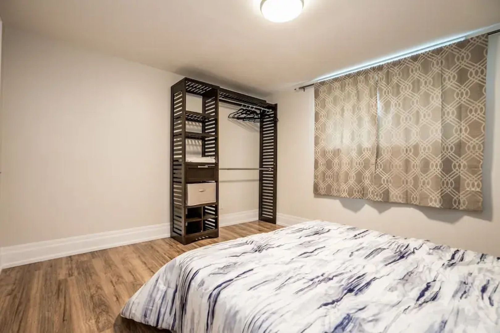 Entire Bungalow 5 Bedrooms