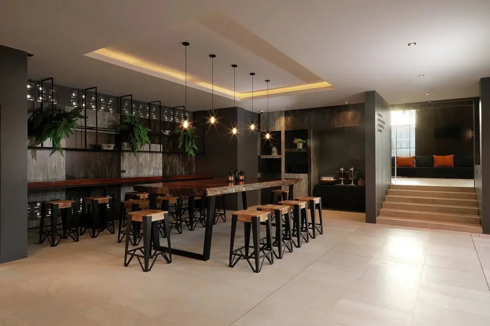 Prime Town - Posh & Port Hotel Phuket