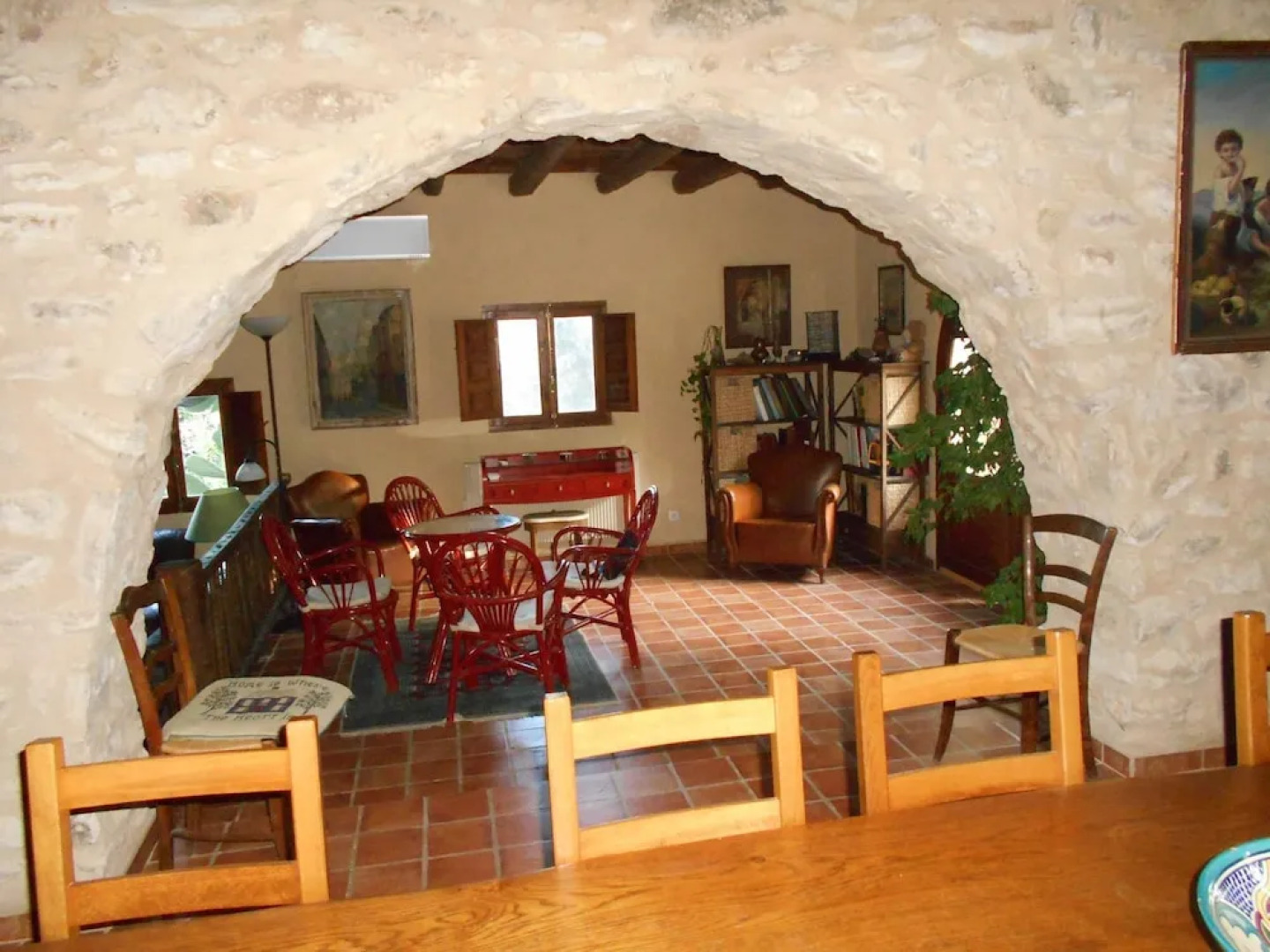 Comfortable Cottage in Renau Costa Dorada With Roofed Patio
