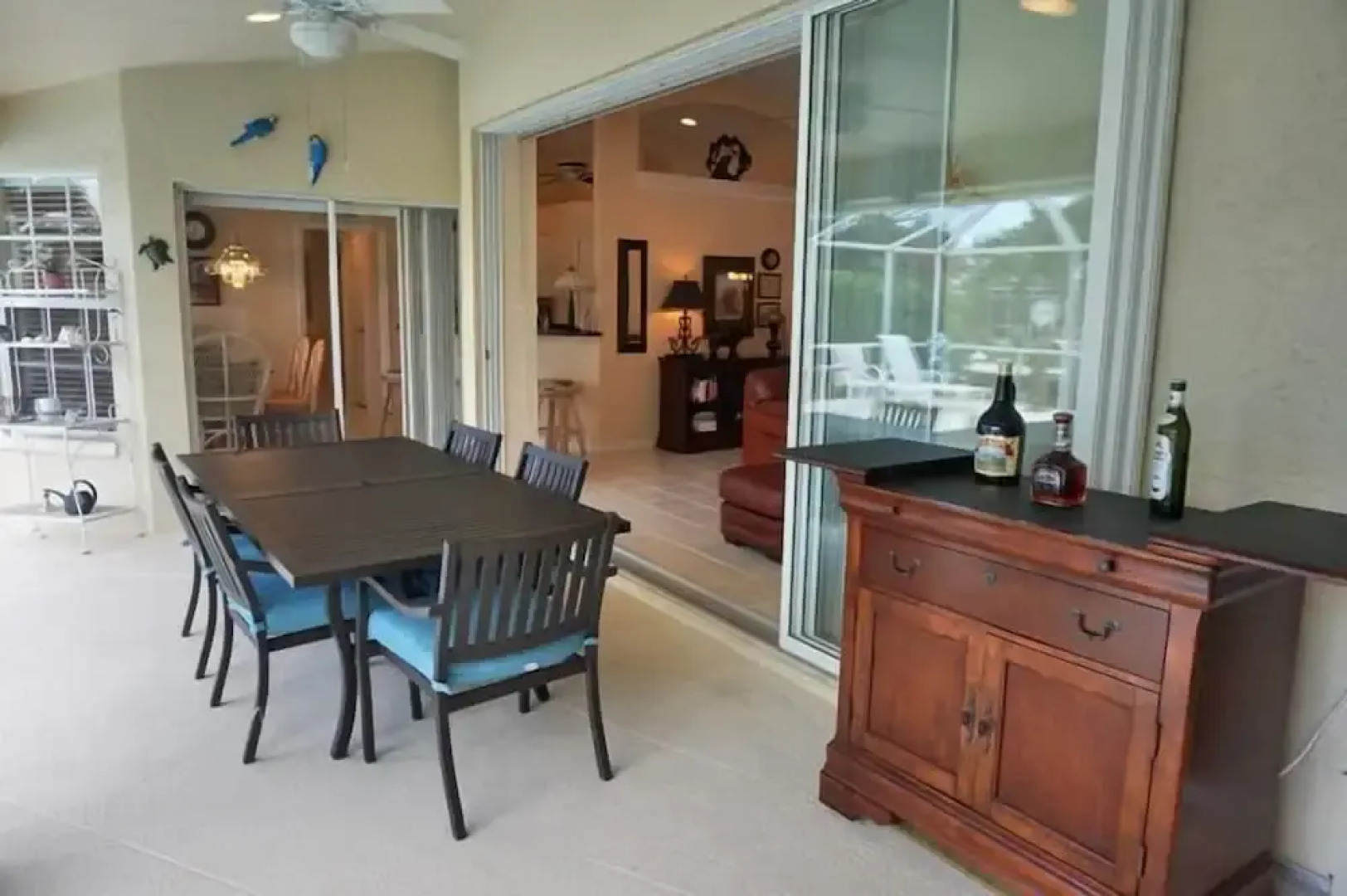 MANOR41 3 Bedroom Holiday Home by Marco Naples Vacation Homes