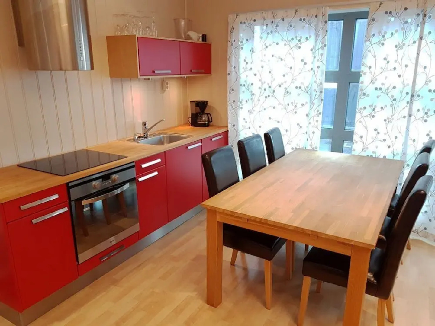 Valhalla Apartment Hotel