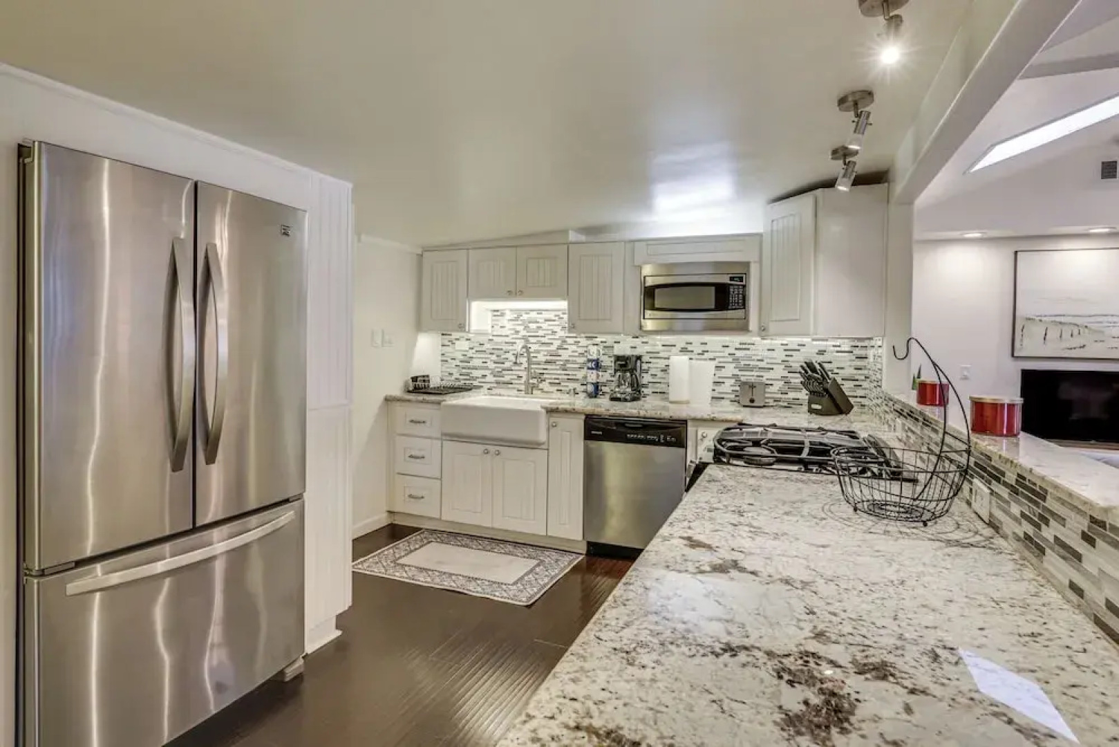 2 Mi to Ocean: Pet-friendly Imperial Beach Retreat