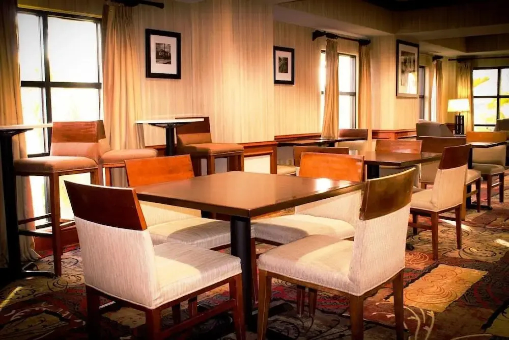 Hampton Inn