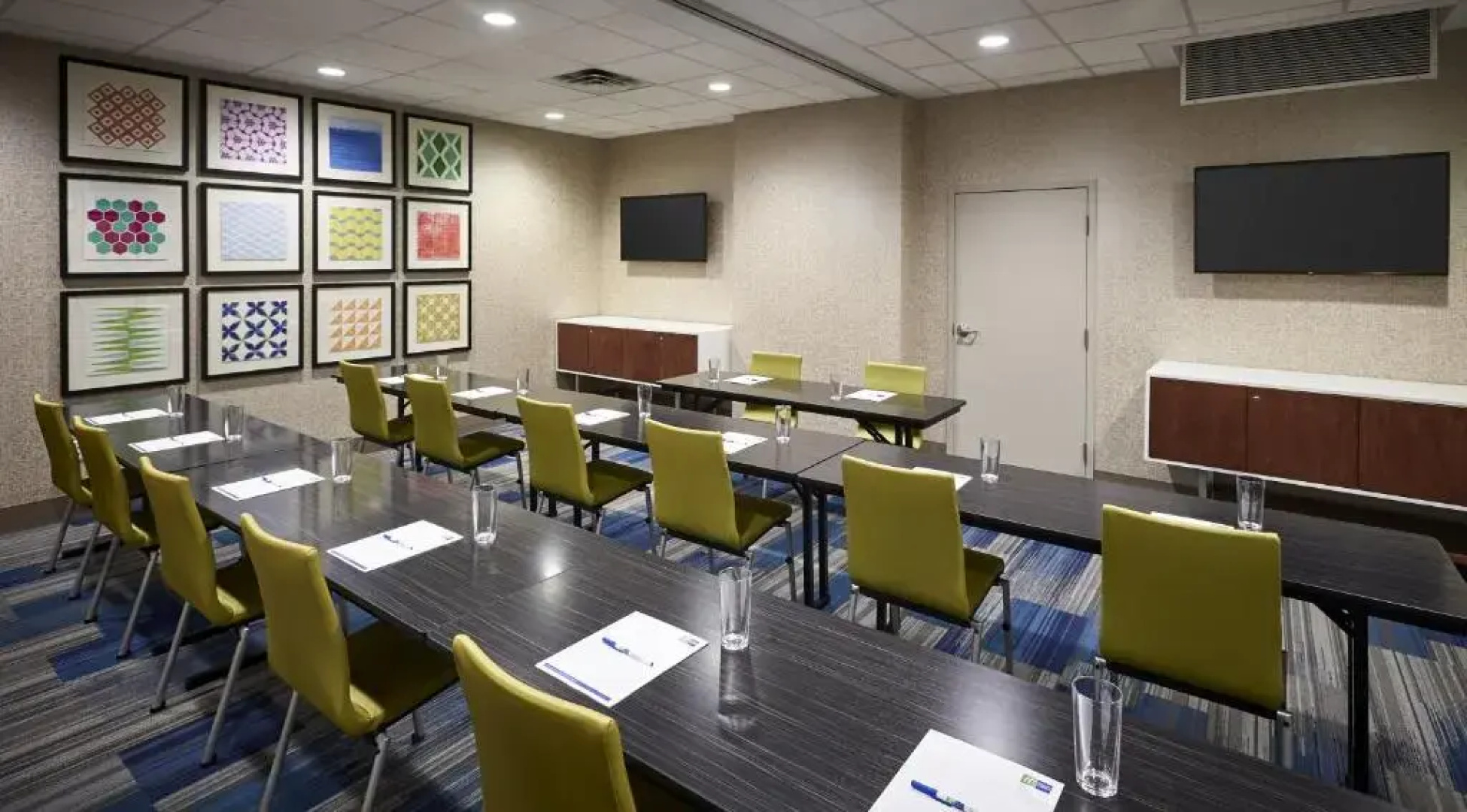 Travelodge Hotel Downtown Windsor