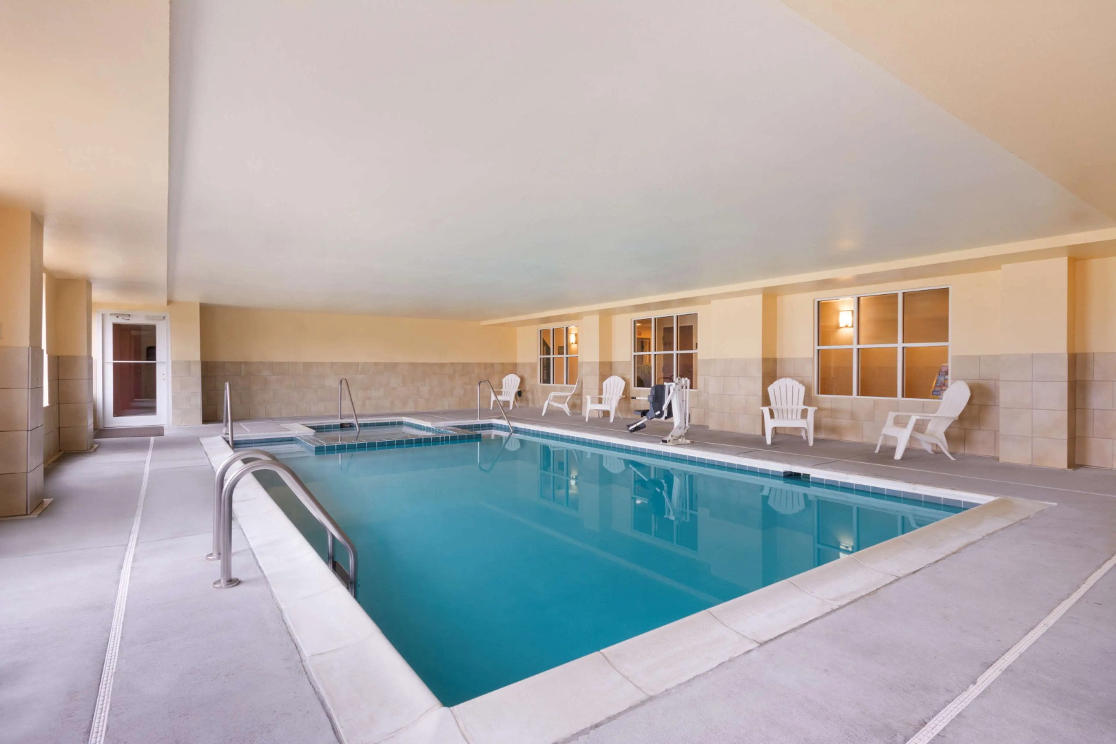 Country Inn & Suites by Radisson, Wytheville, VA