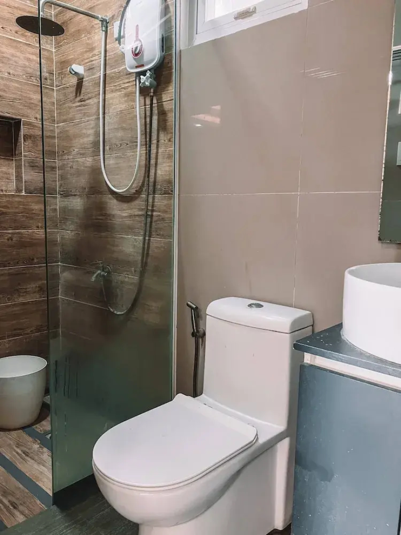 2BR Laid Back Apartment, Near Beach