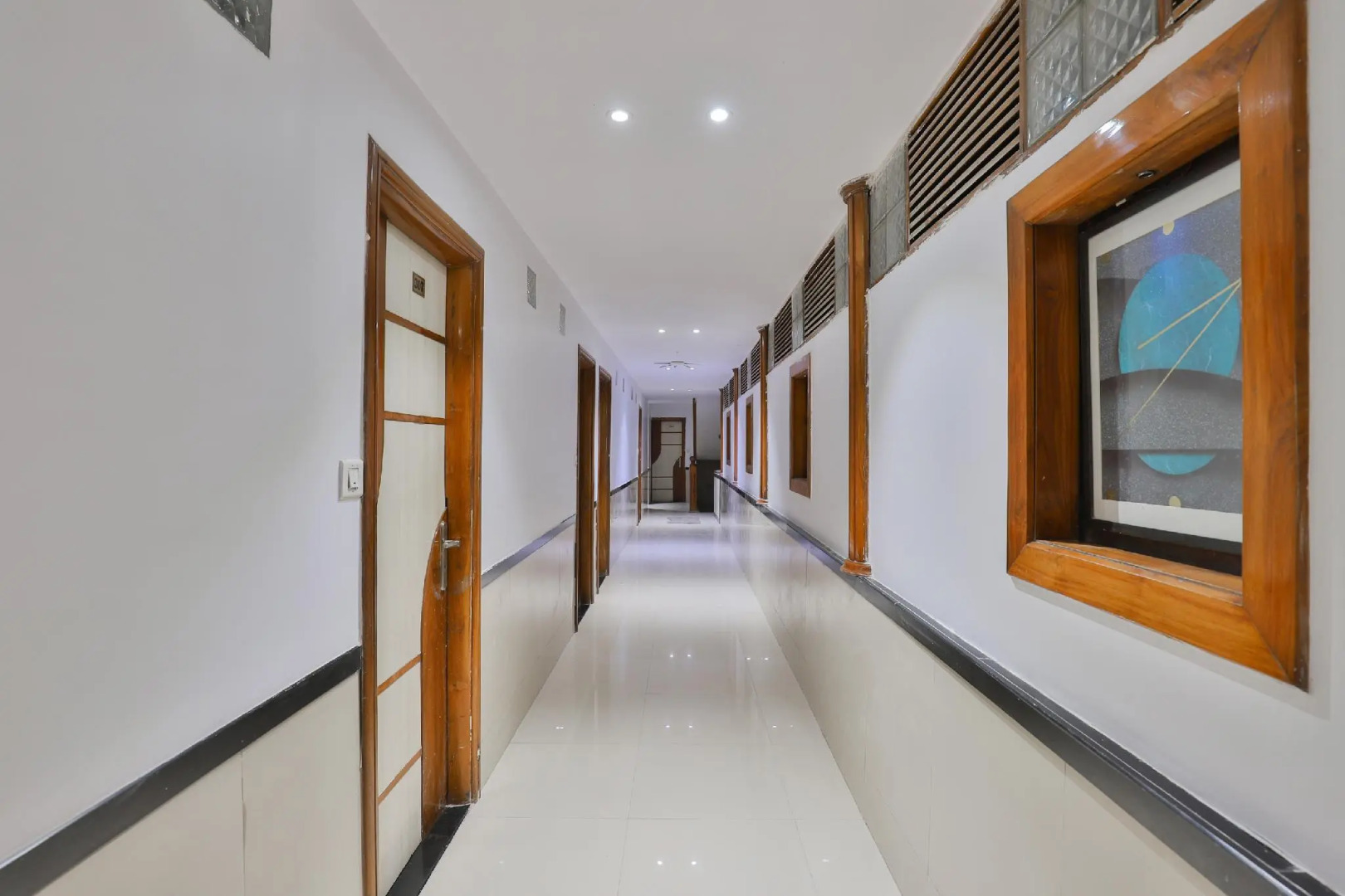 OYO 1389 Hotel Relax Inn