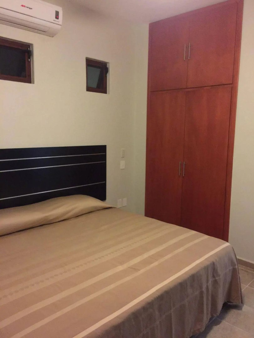 Hotel y Suites Los Encantos