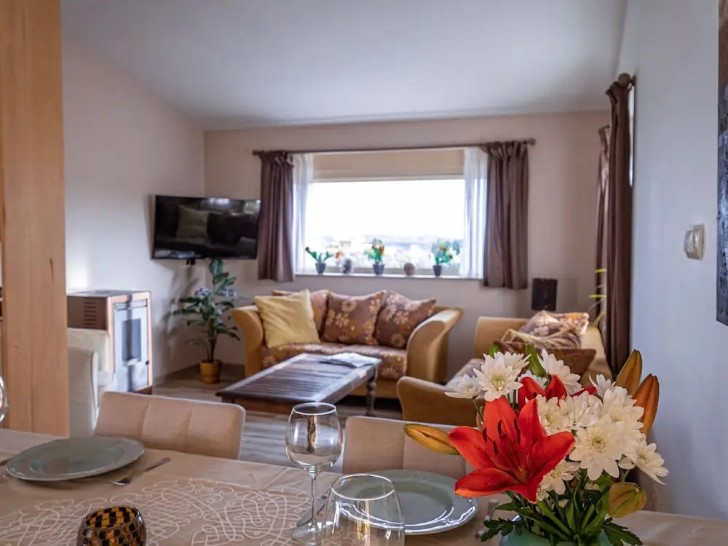 Child-friendly and Pet-friendly Villa in Chella With Private Swimming Pool