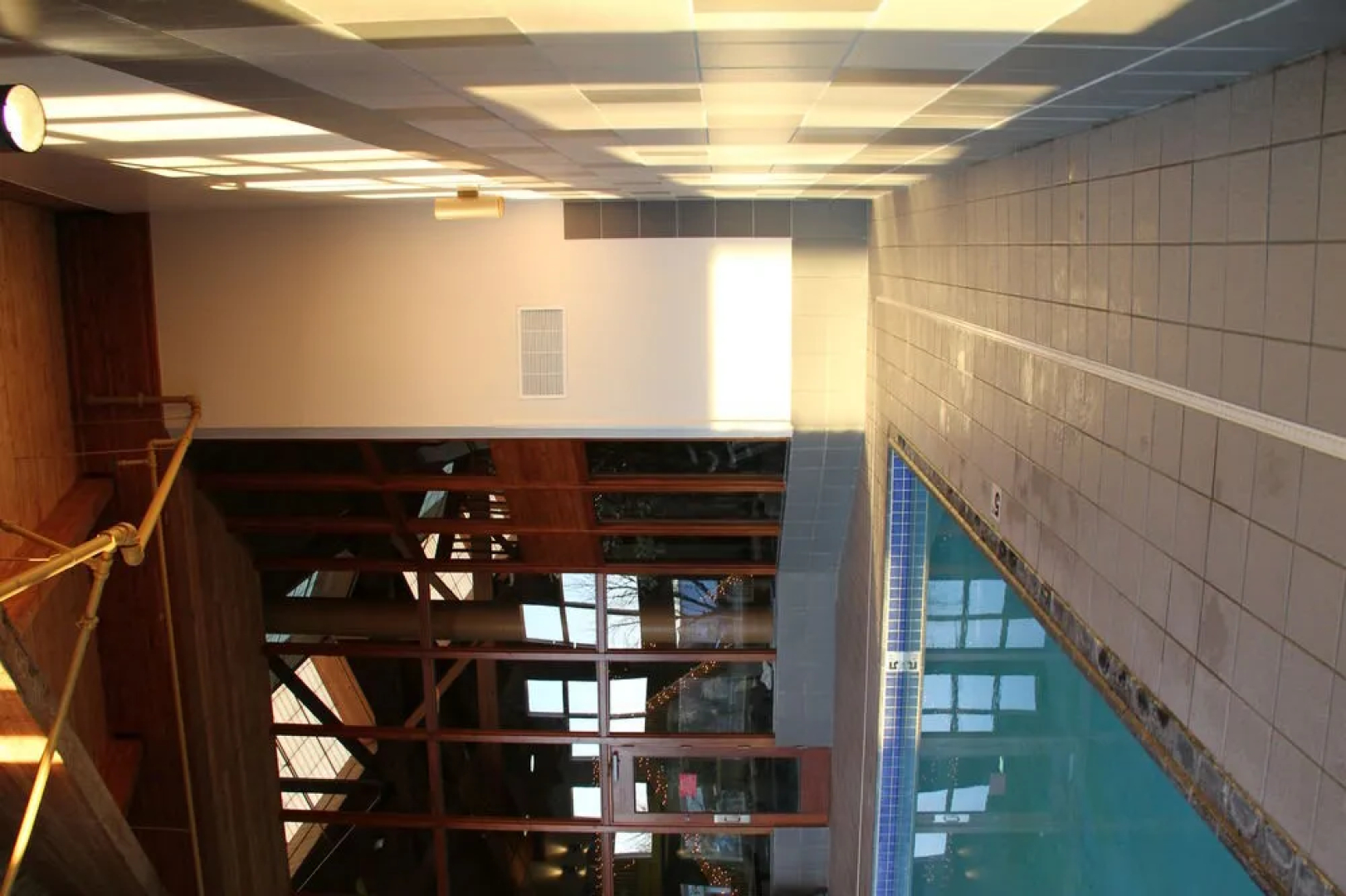C'mon Inn Hotel & Suites