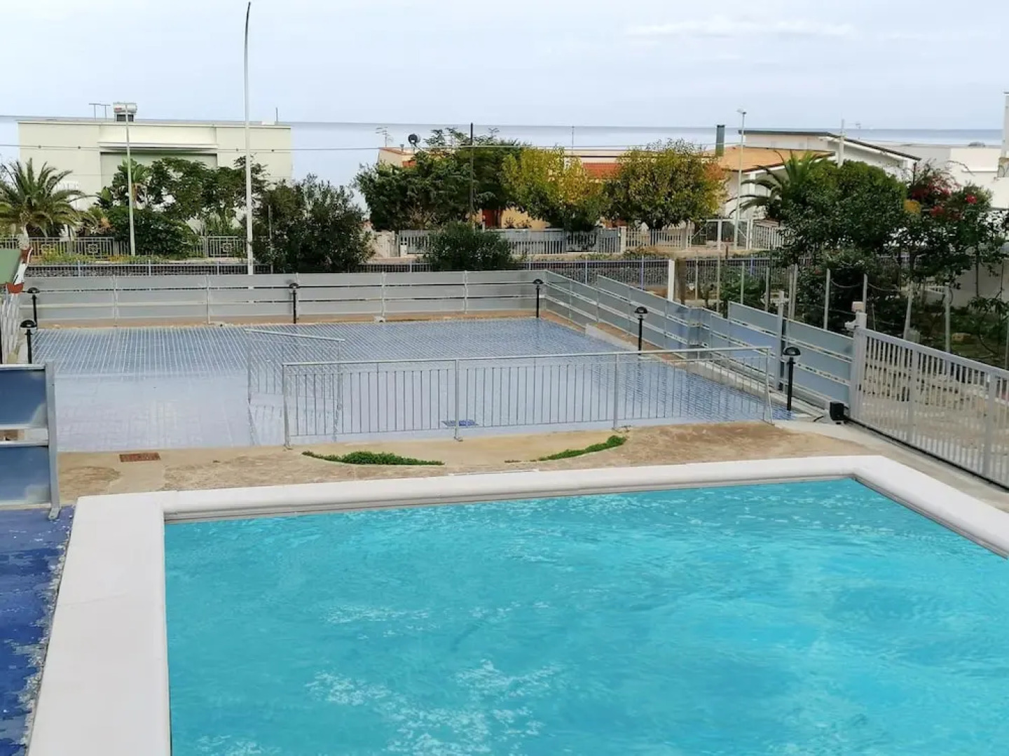 House With 4 Bedrooms in Alcamo Marina, With Wonderful sea View, Enclo