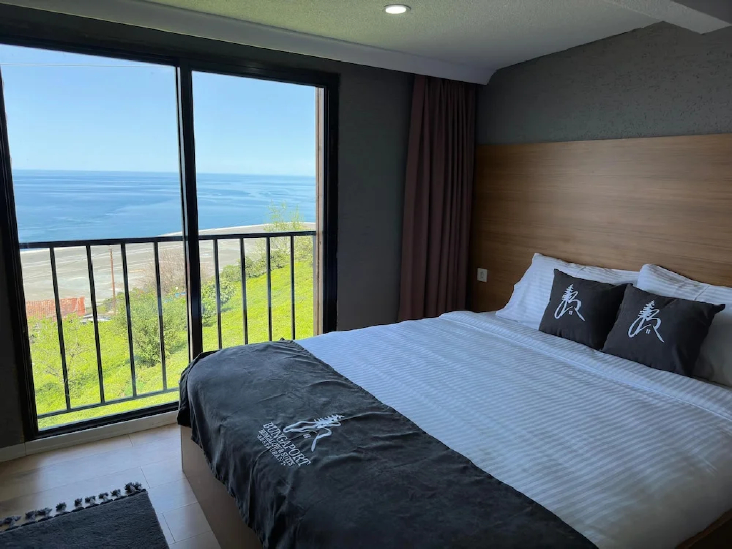 Bungaport Bungalows&Suites