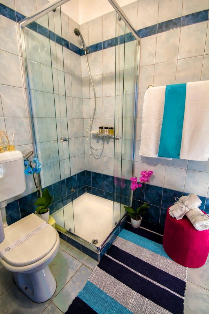 City point rooms & more