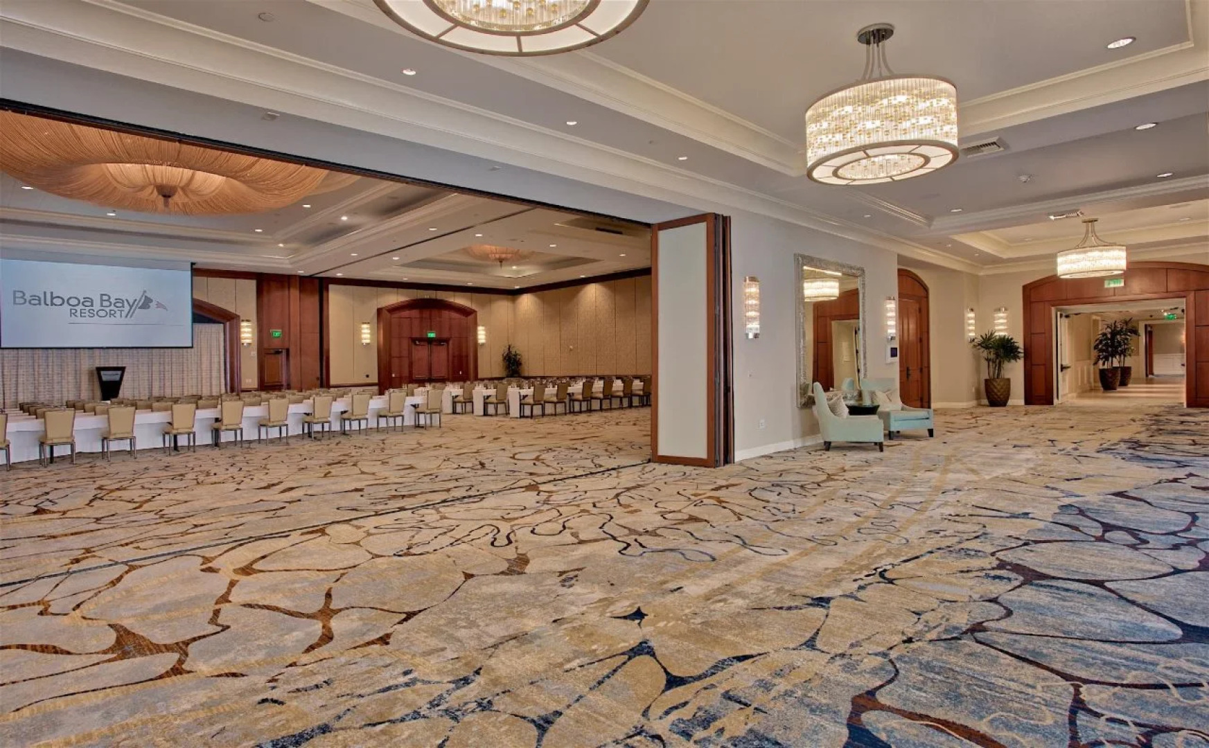 Balboa Bay Resort