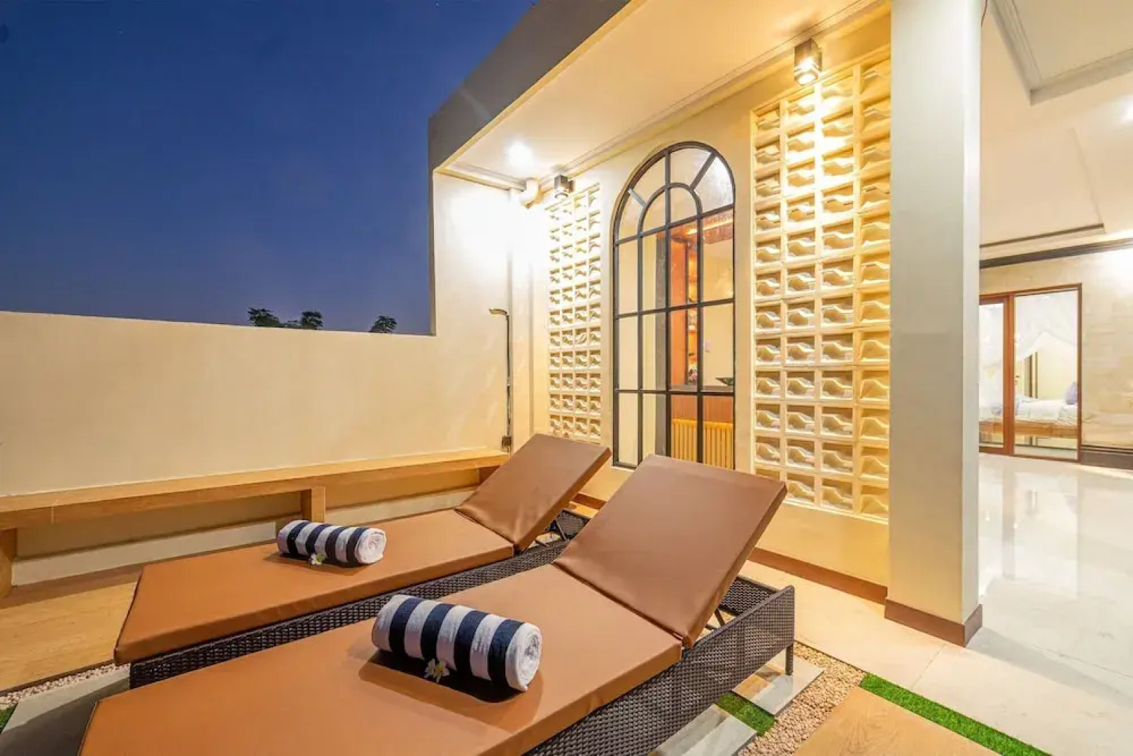 Bulan Adi Villa By Reccoma