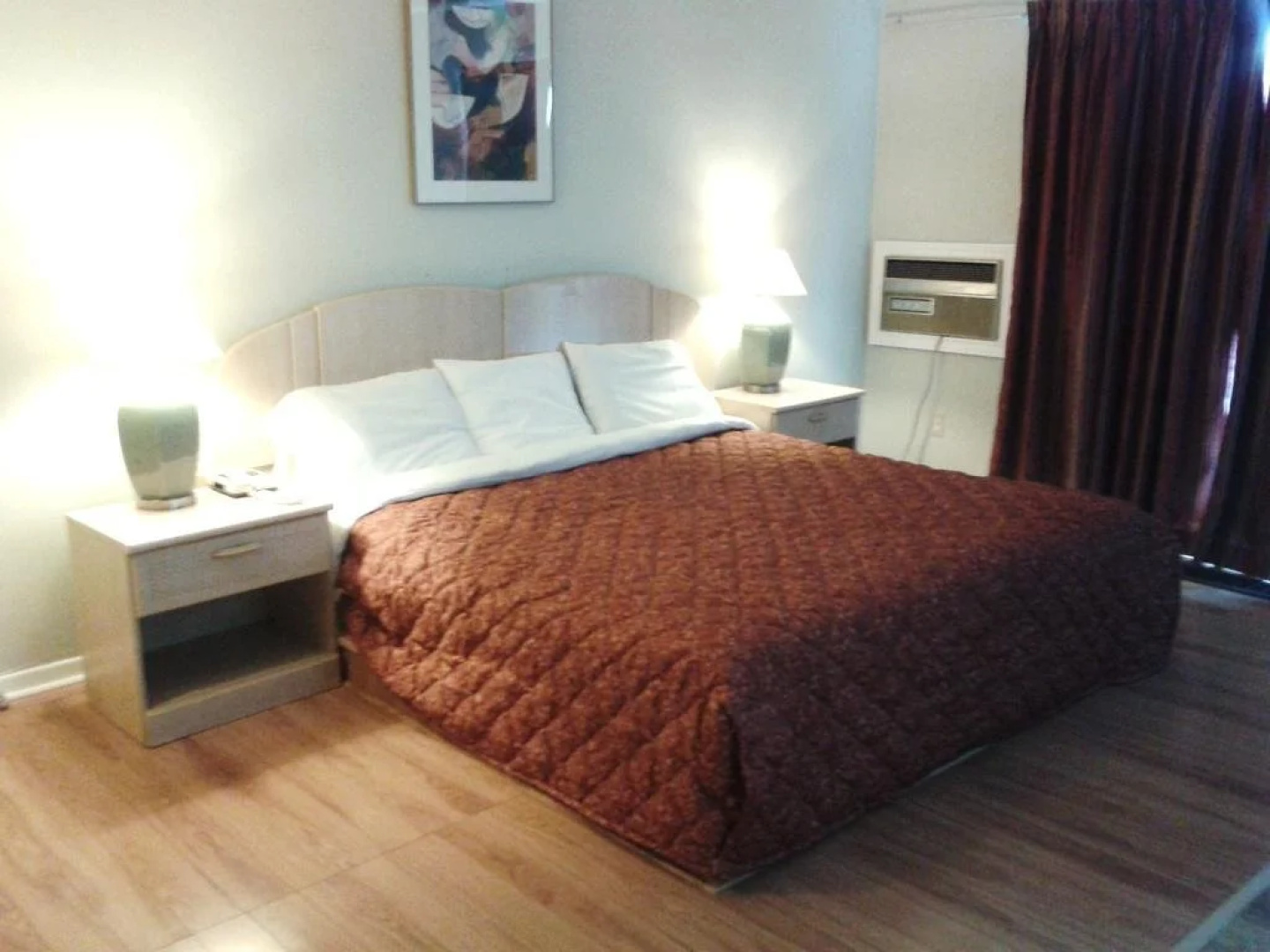 Cornwall Lodge