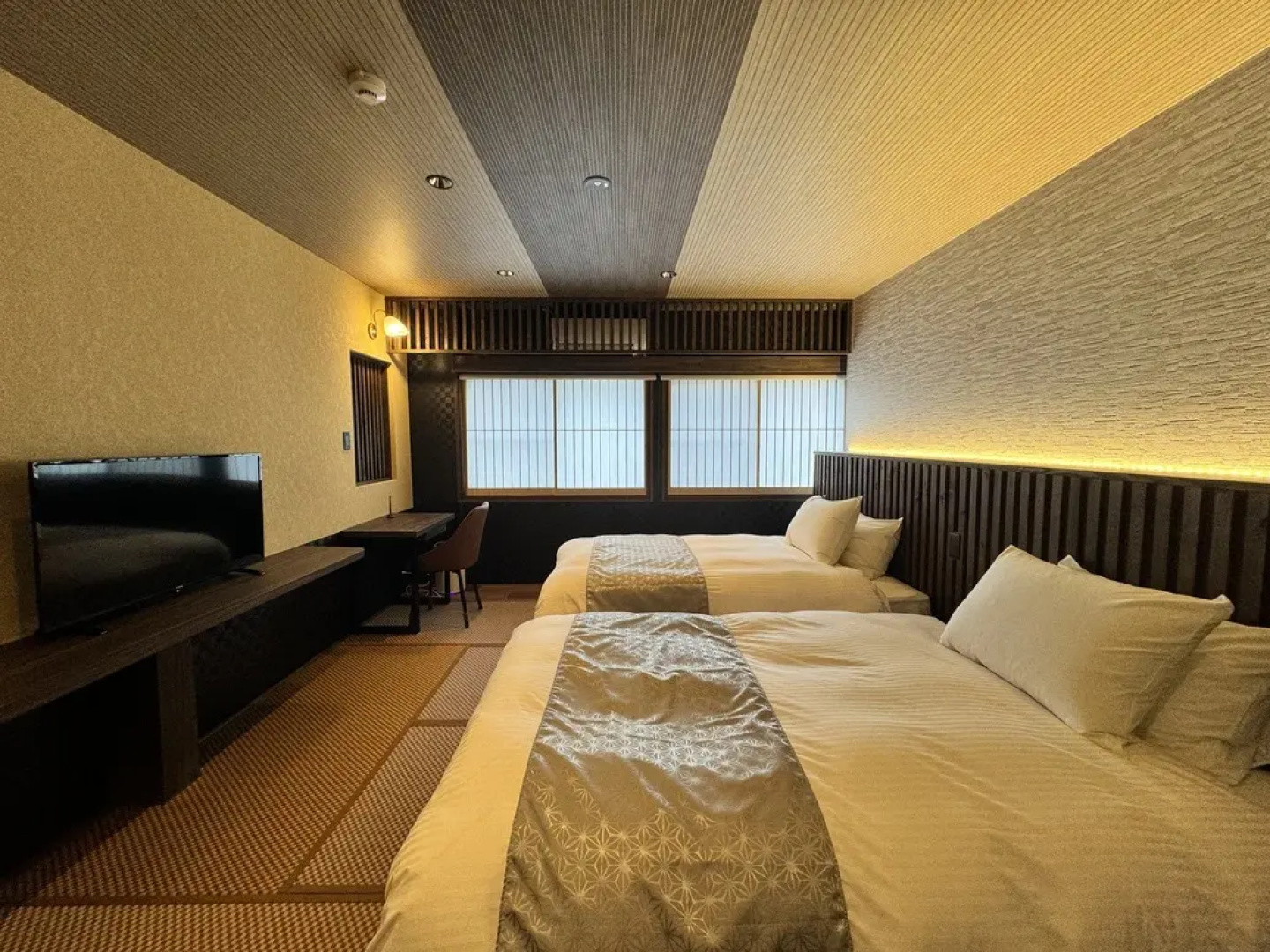 Adachiya Ryokan