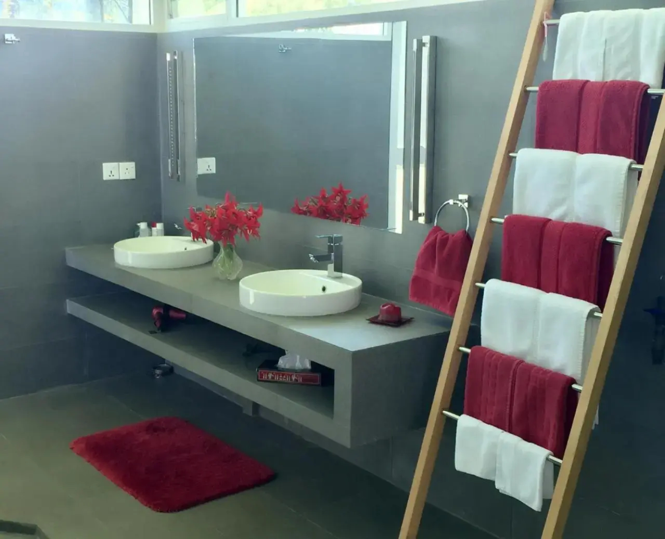Singha Sanasa Luxury Homestay
