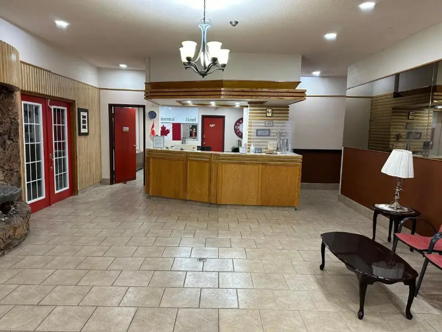 Econo Lodge Cornwall