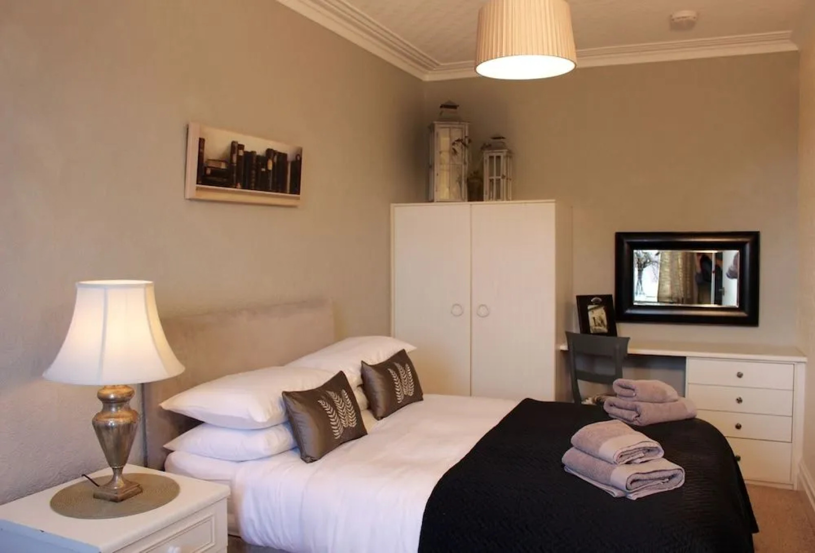 The Old School House