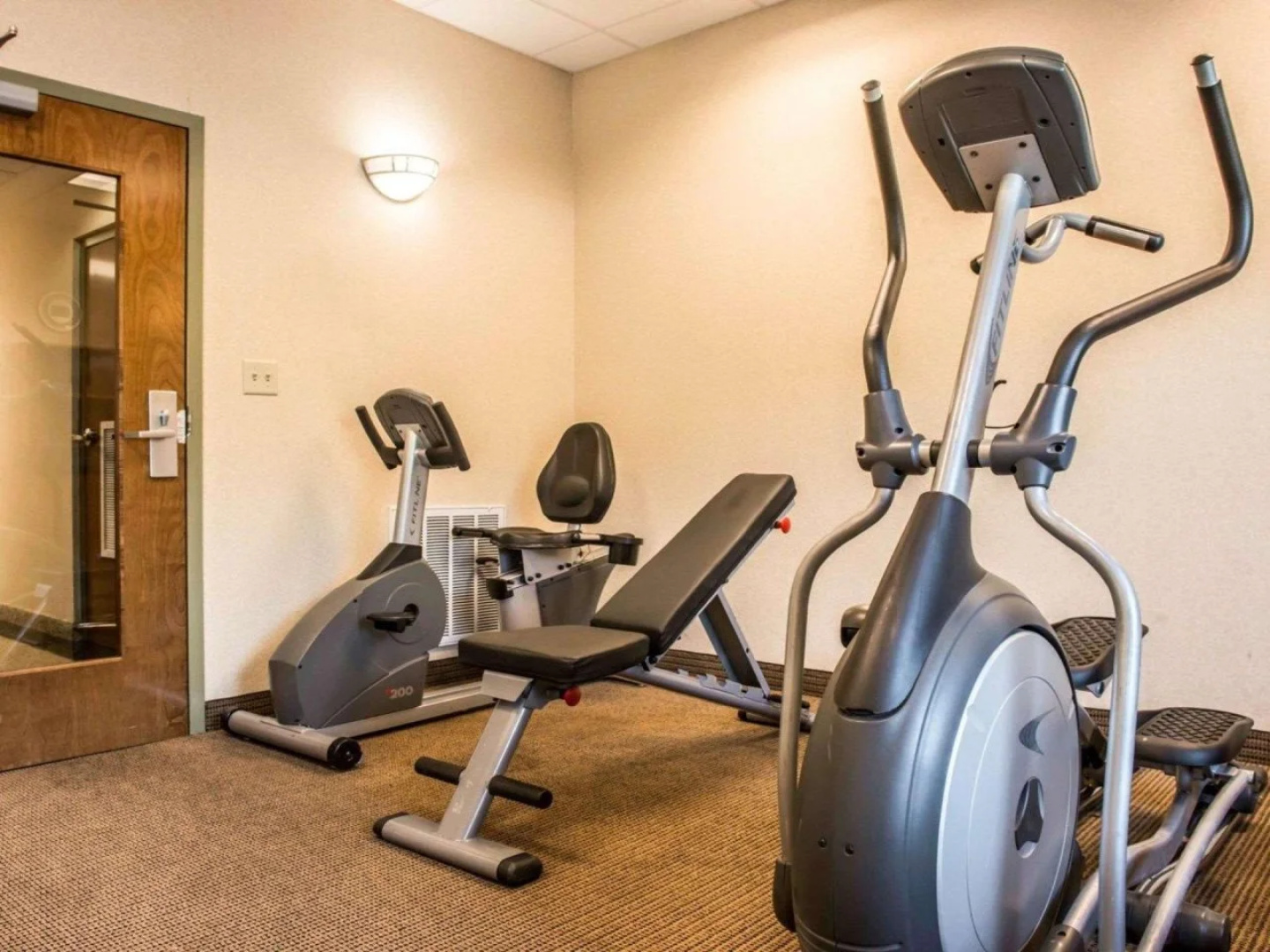 Comfort Inn & Suites
