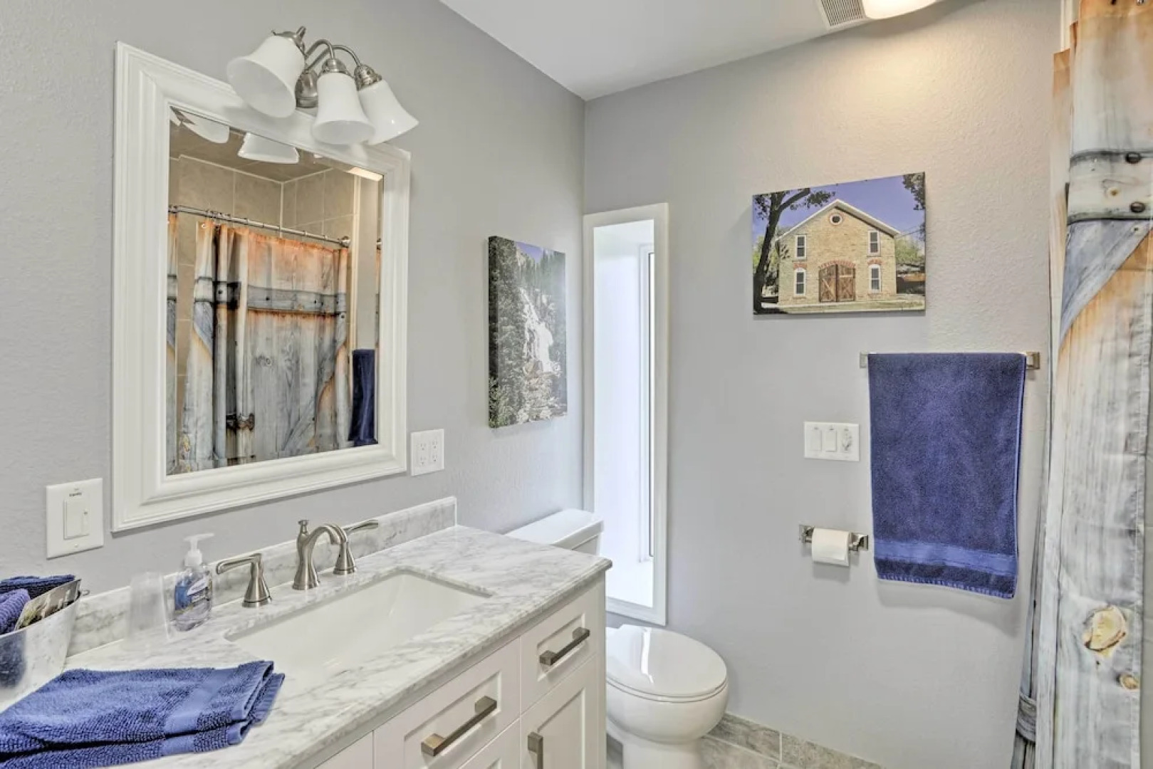 Historic Laramie Condo - 3 Blocks to Downtown & UW