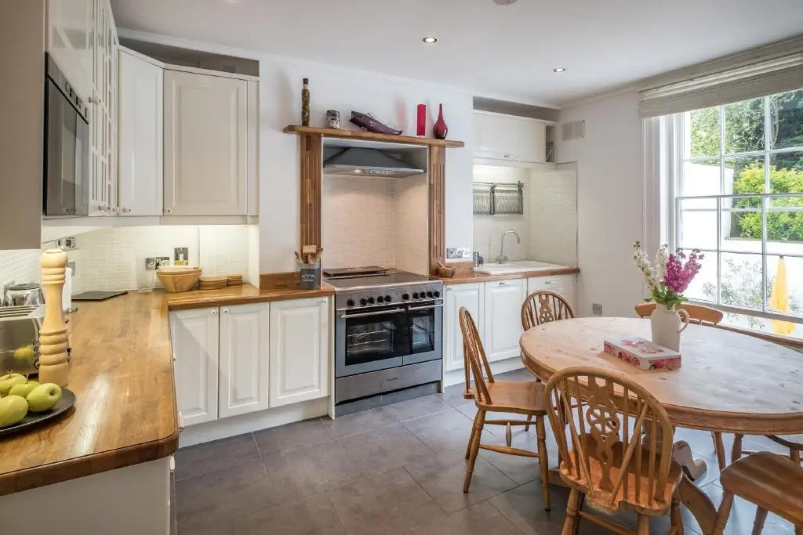 Cliffhanger 18 Castle Road