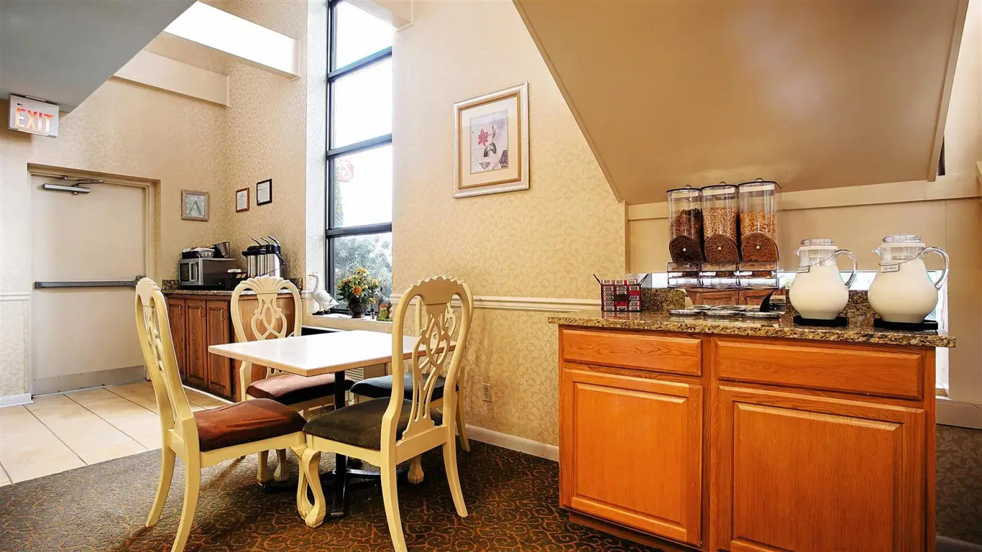 SureStay Plus Hotel by Best Western Greenwood