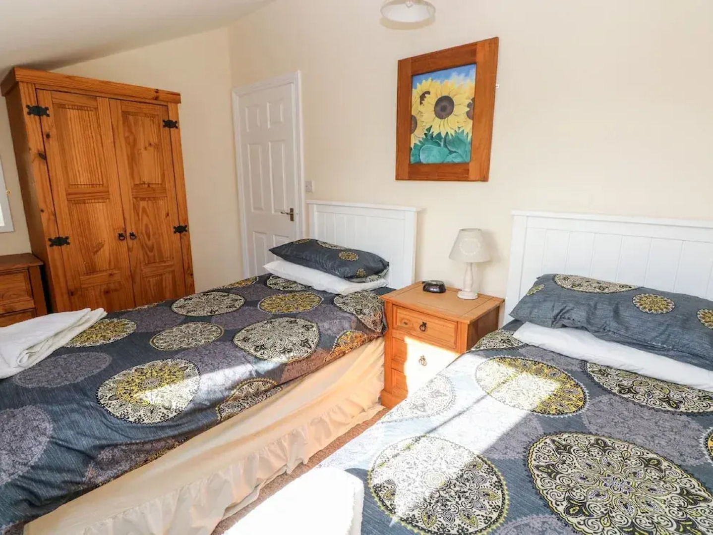 Saddlers Cottage, Berllandeg Farm