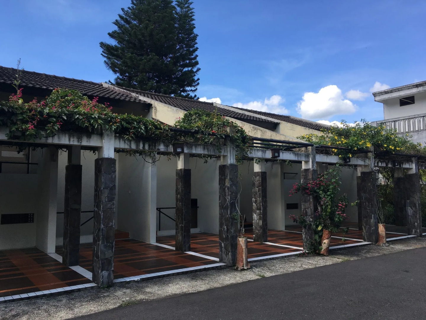 éL Hotel Kartika Wijaya Batu