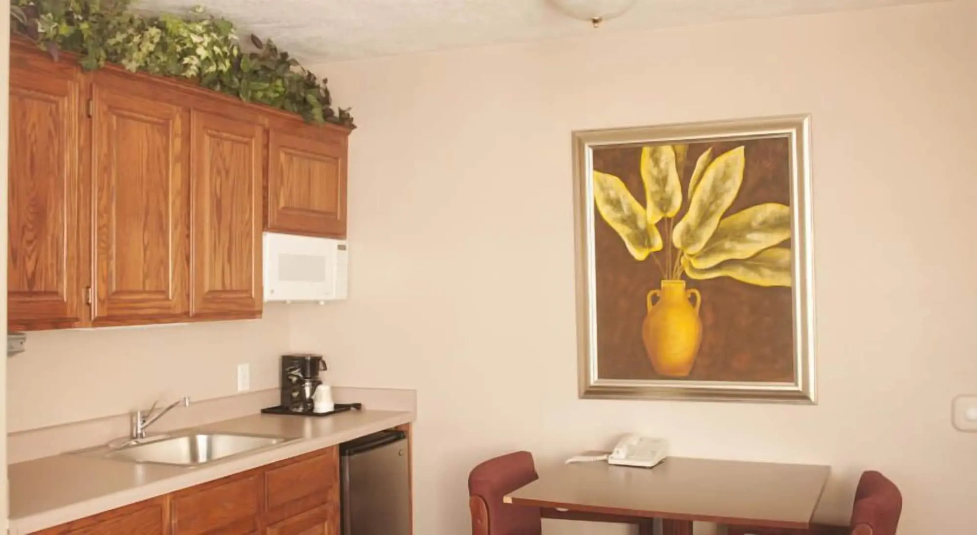 St. George Inn & Suites