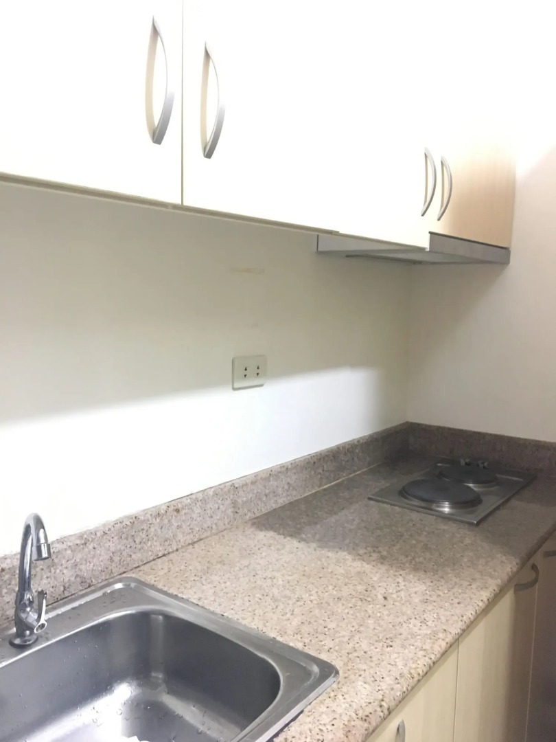 Airport Apartments Manila