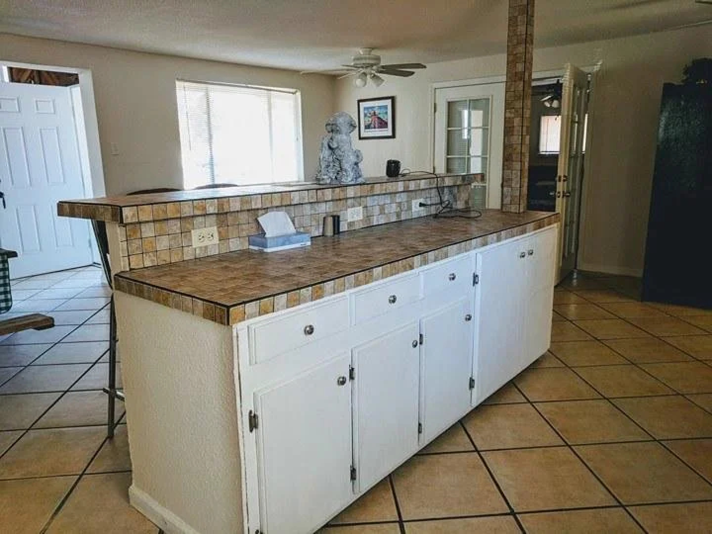 Grand Canyon Caverns Inn