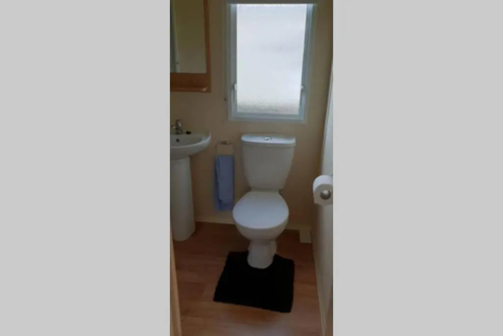 8 berth caravan on the fab Presthaven beach resort