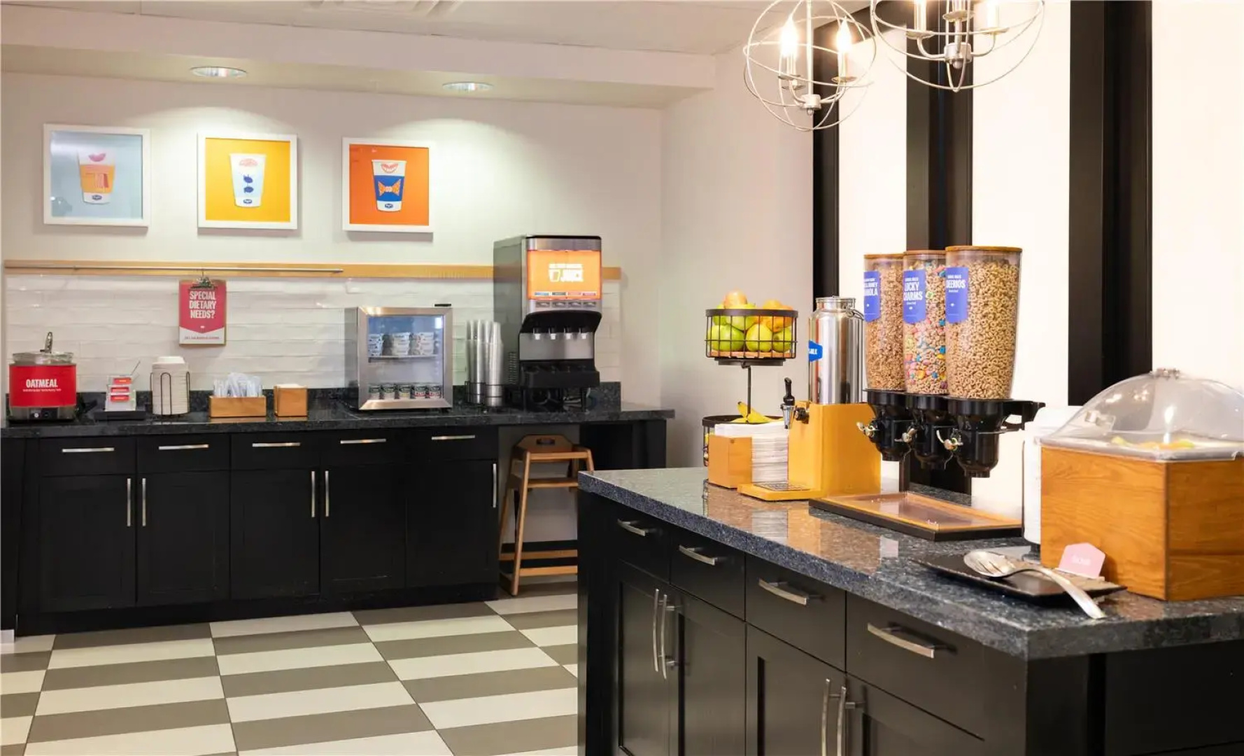 Hampton Inn & Suites La Crosse Downtown