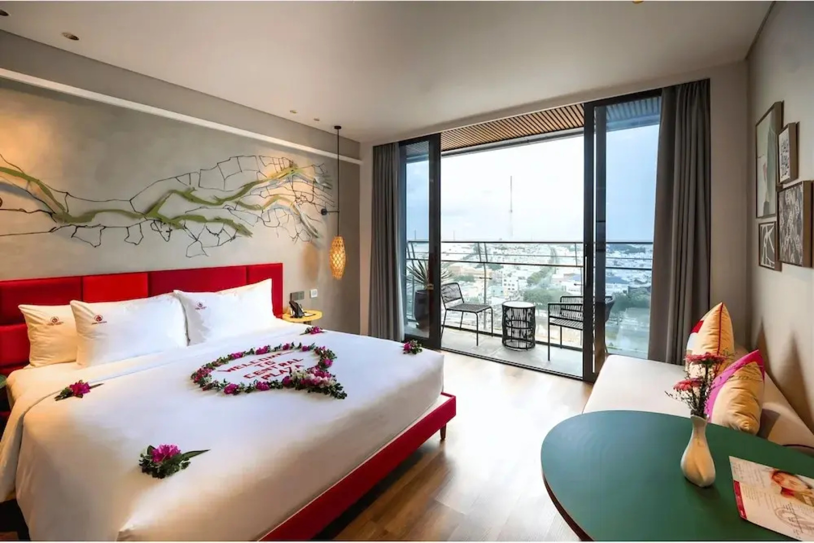 Central Plaza Hotel - My Tho