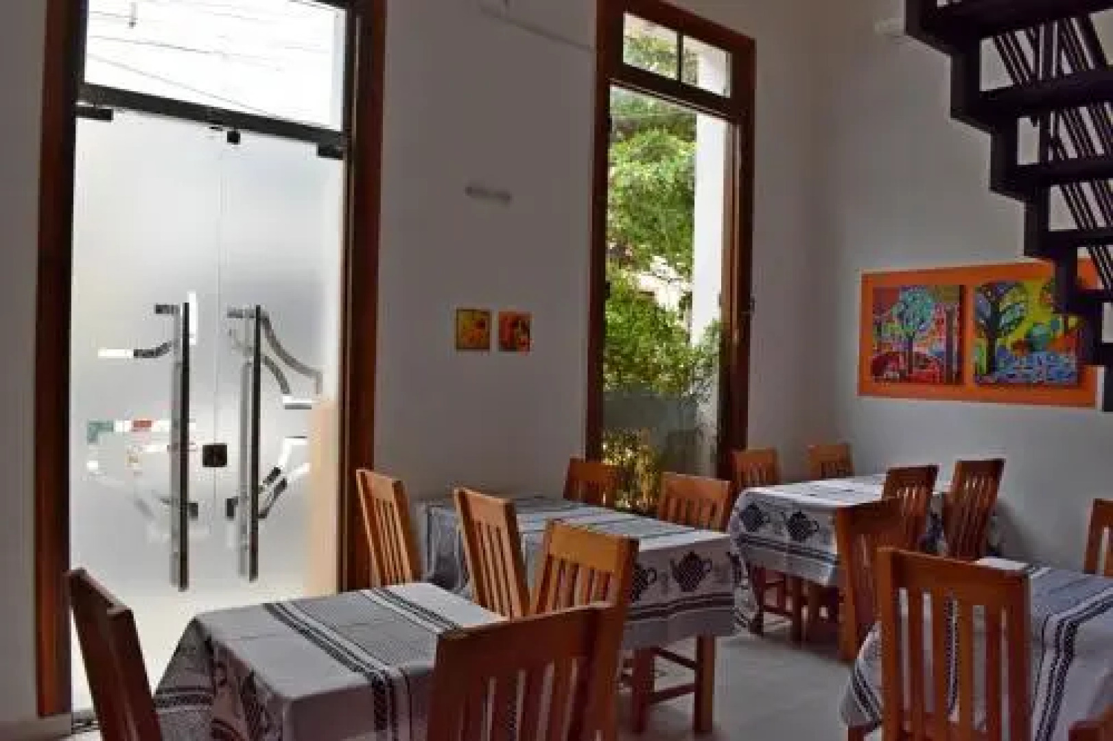 Giuseppe Hostal & Suites