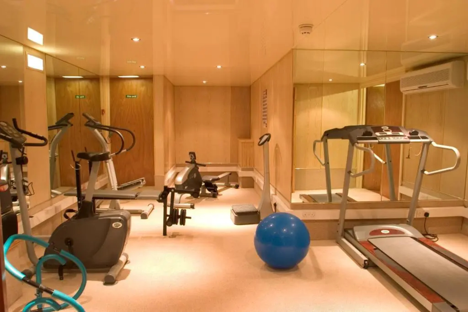 Clifton Park Hotel - Exclusive to Adults