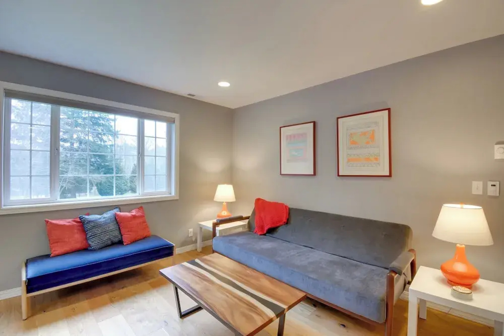 Central 4-acre Cottage w/ Deck: Walk to Bay!