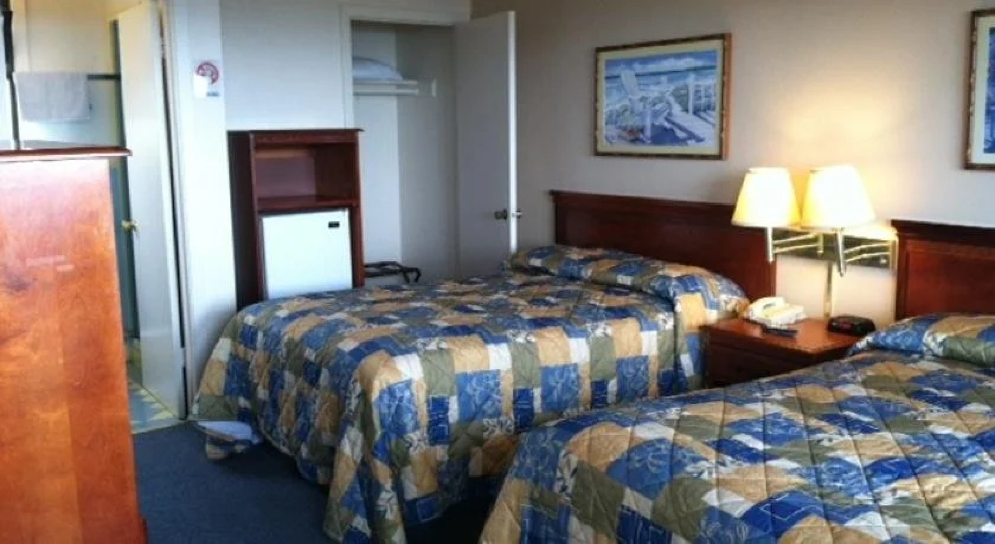 Sea Breeze Motel