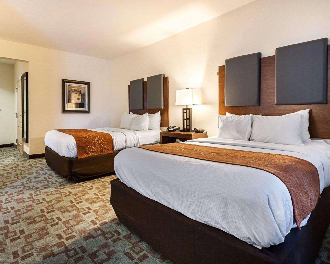 Comfort Suites Oil Center