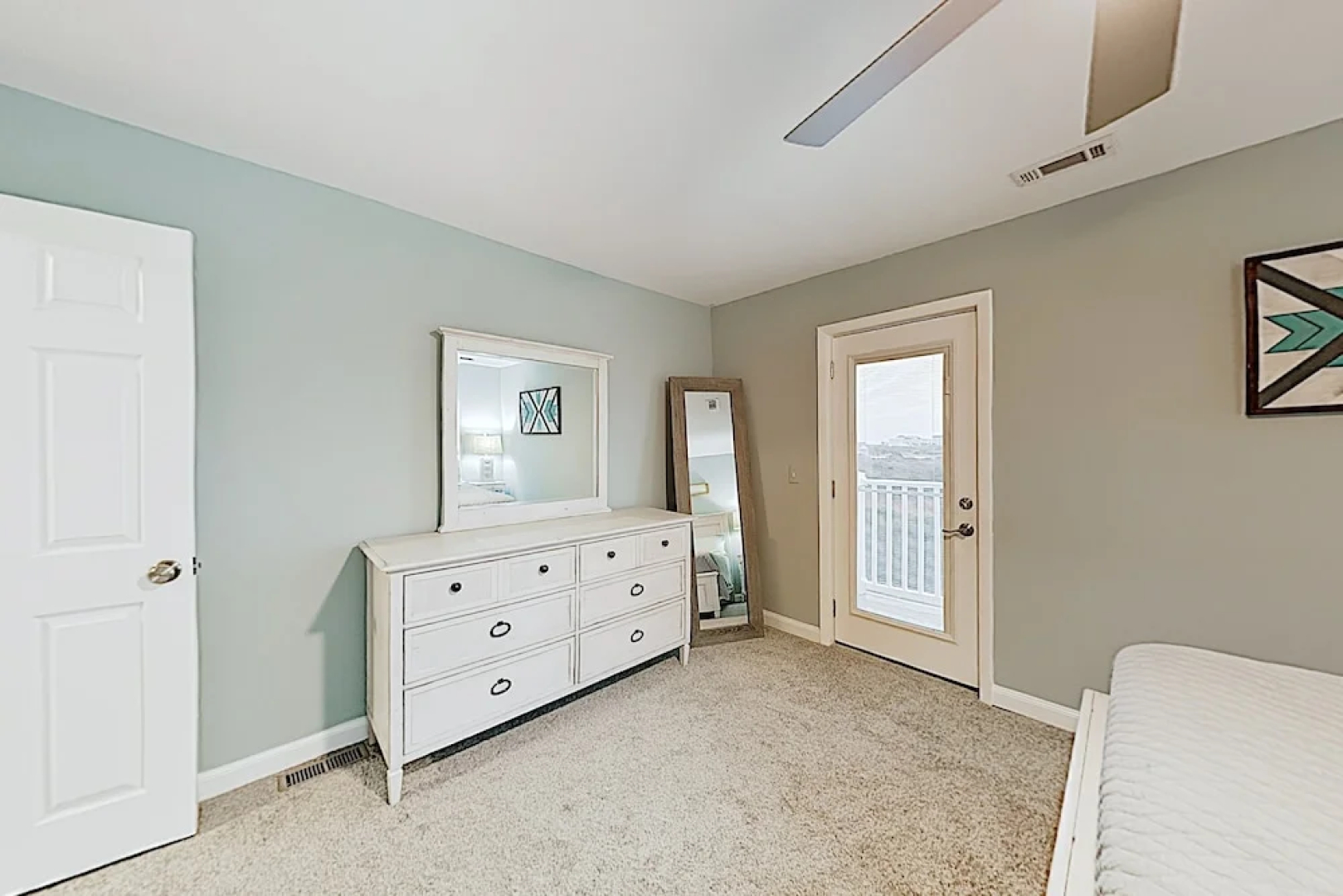 New Listing! Jinks Creek Beach W/ Pool 2 Bedroom Condo