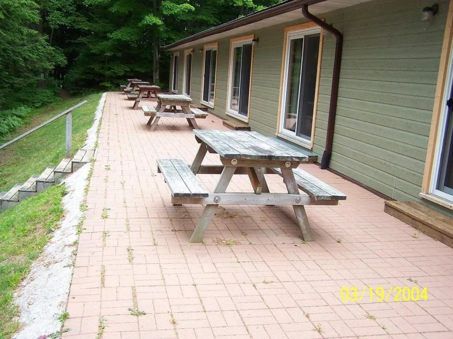 H & H Restaurant and Resort