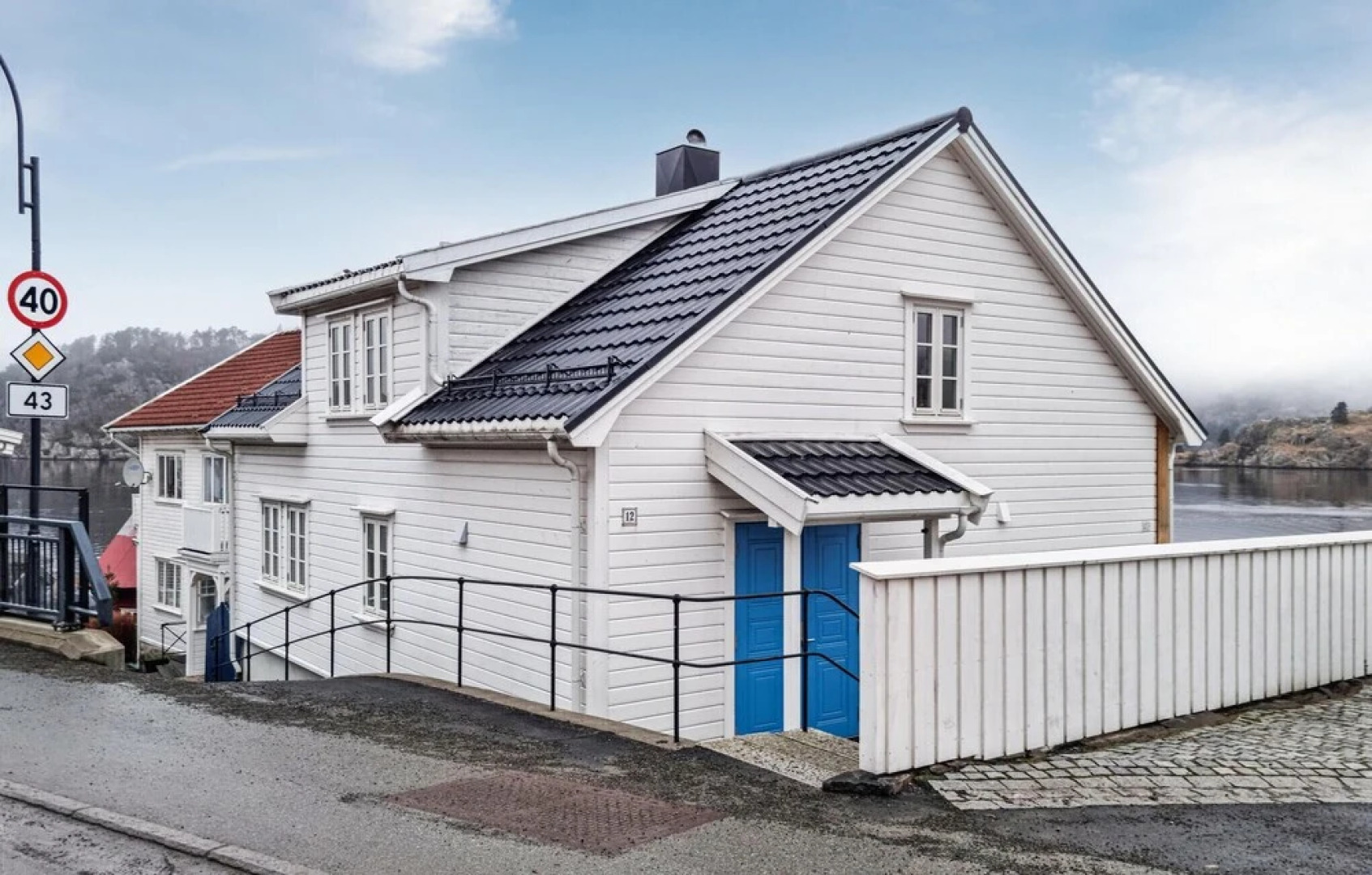 Beautiful Home in Farsund With Wifi and 4 Bedrooms