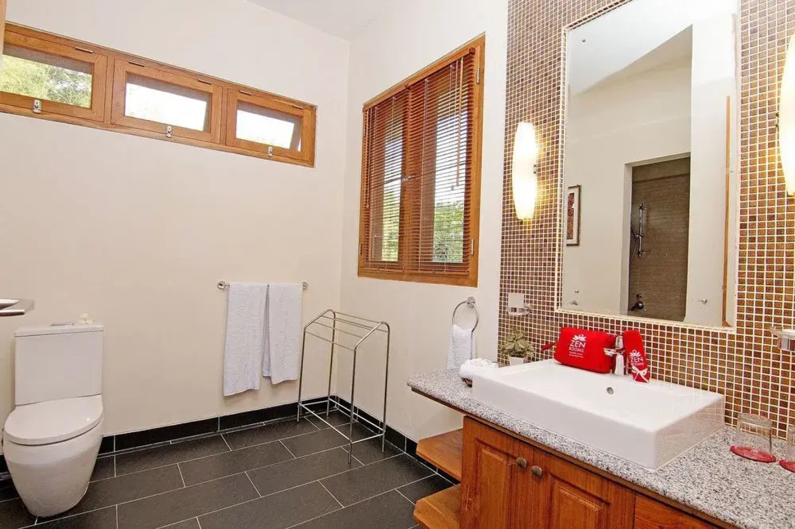 Zen Villa Lovina Ocean View