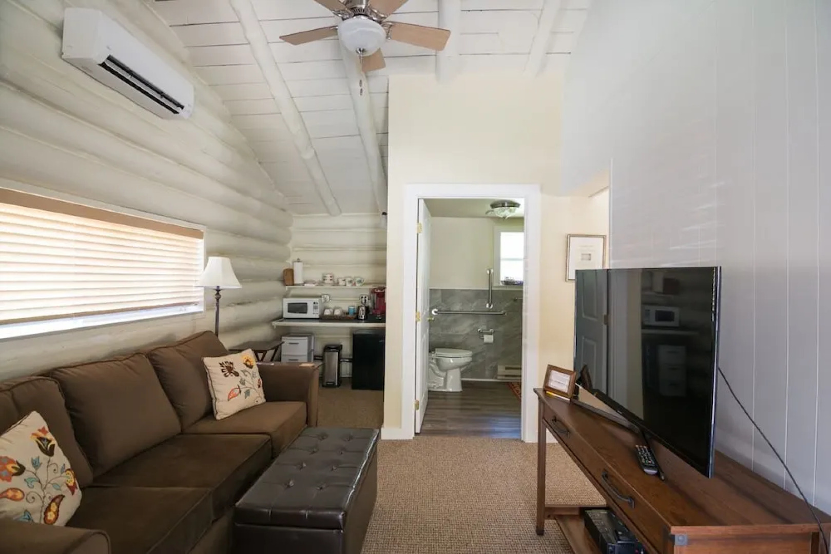 Yellowstone Hot Spring Cabins