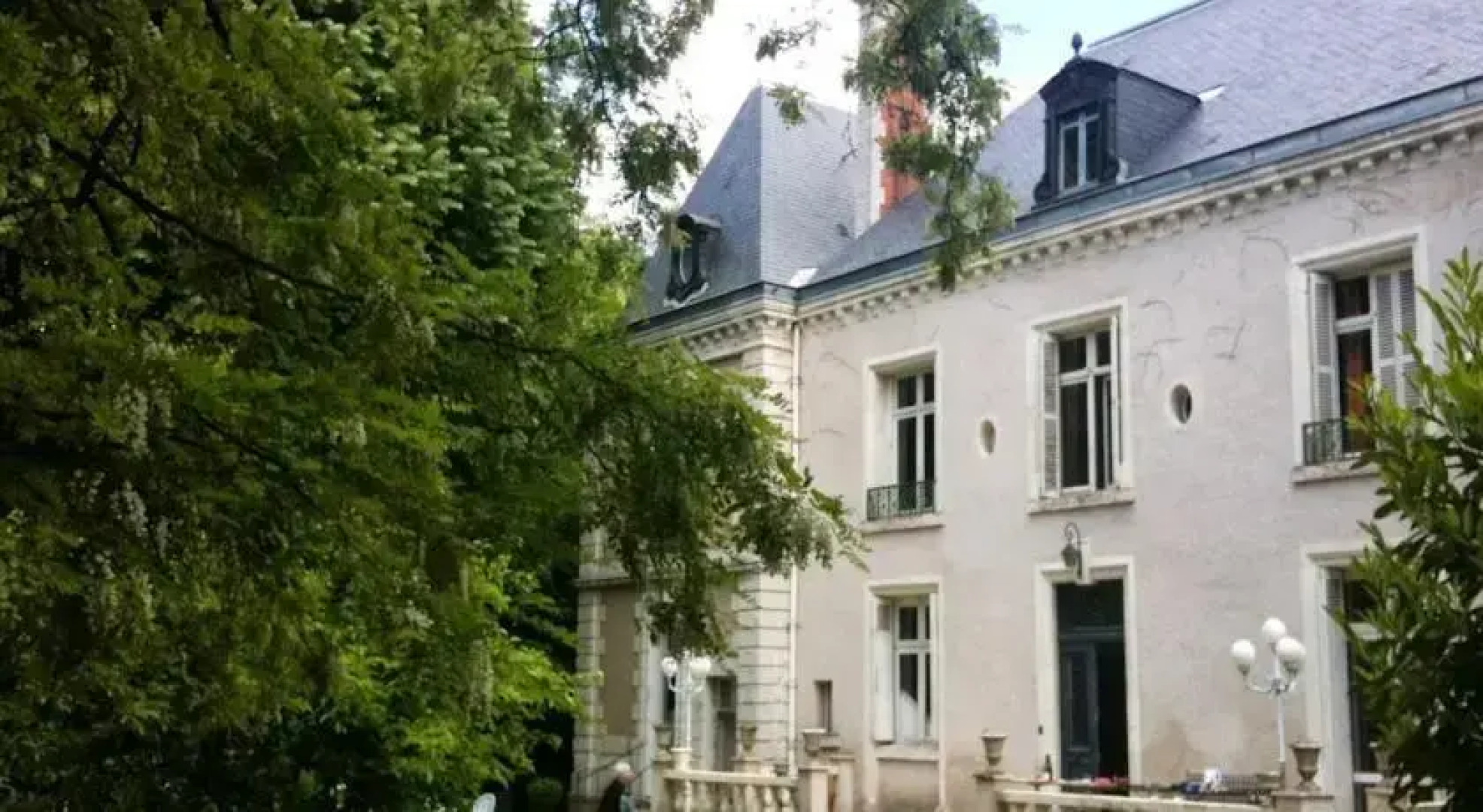 Chambres dHôtes Château de la Marbelliere