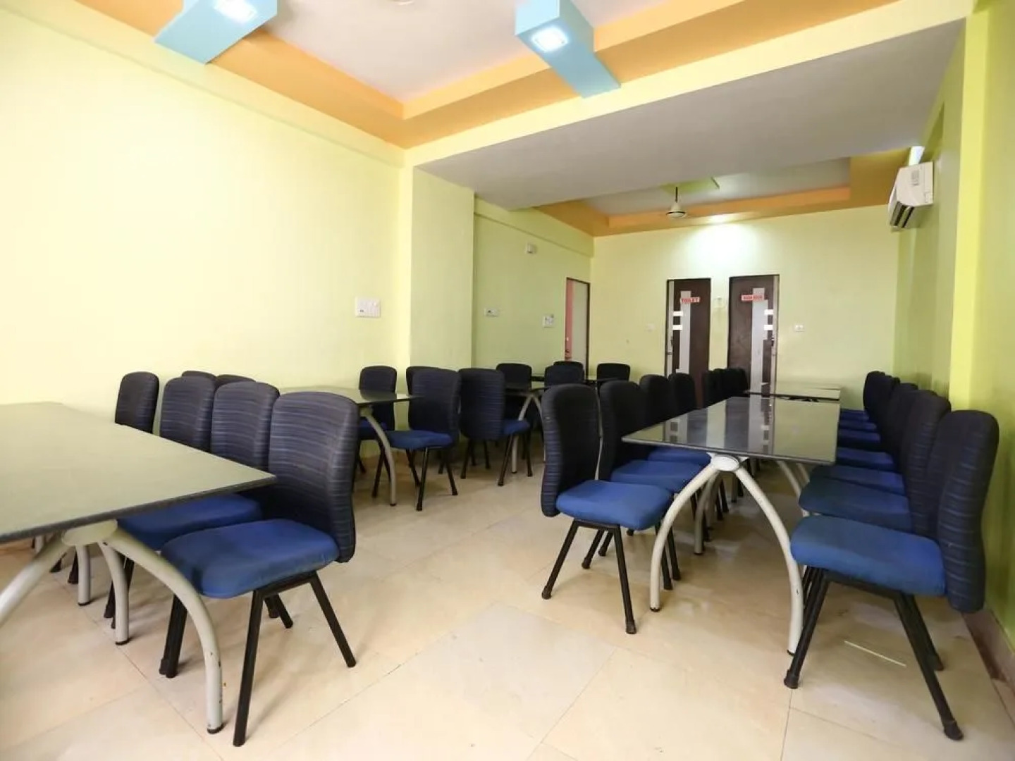 OYO Rooms Railway Station Somnath 1